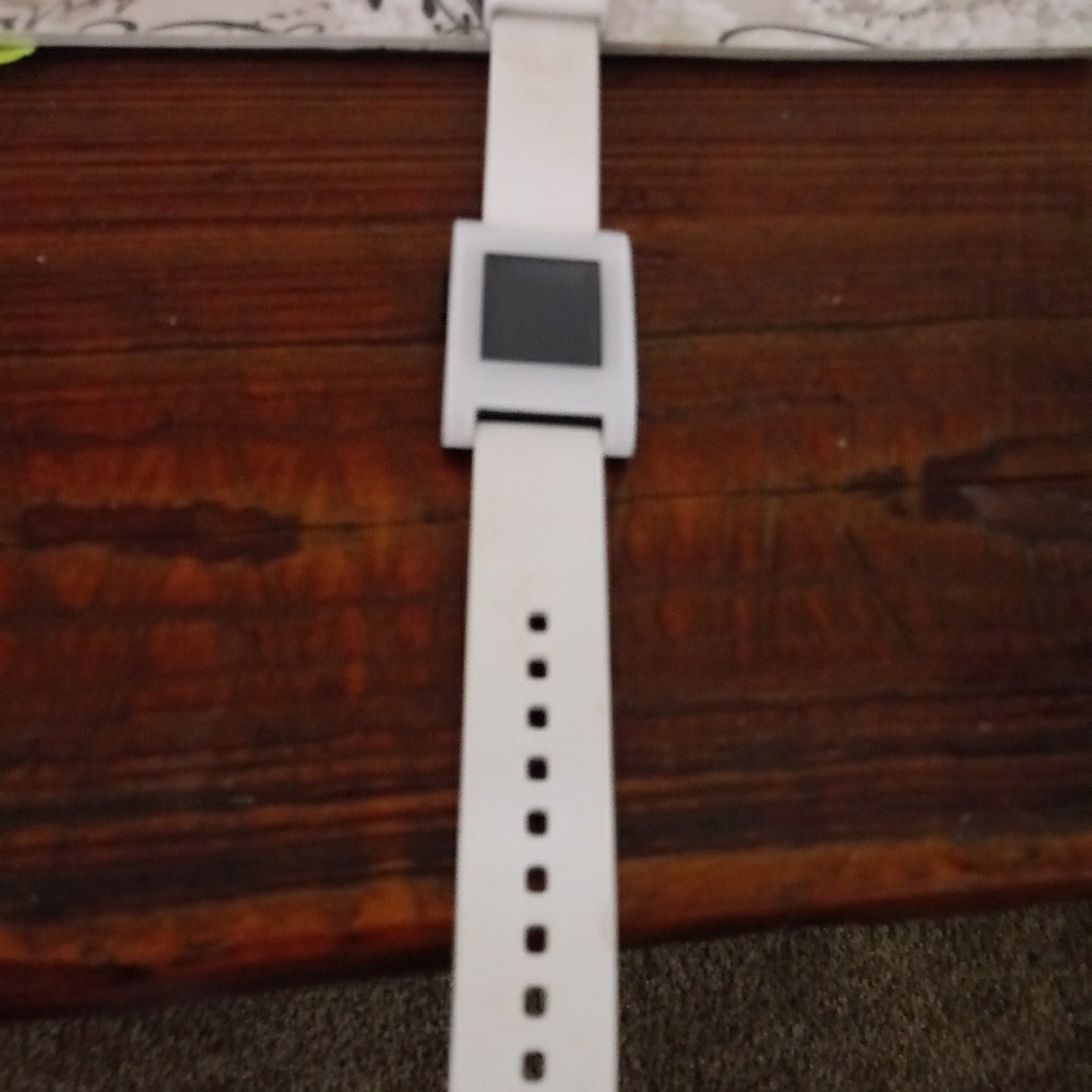 Pebbles tracker - Picture 2 of 2